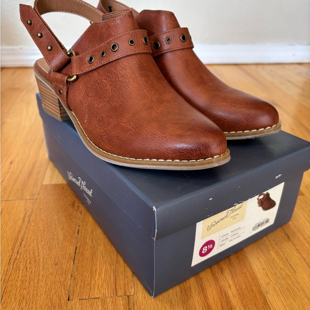 Universal Thread Cognac Block Heel Mules